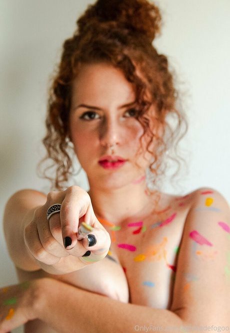 aghatadefogoo erotic star img