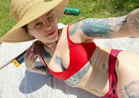 sixxela star xxx gallery