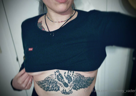 sixxela star hot img