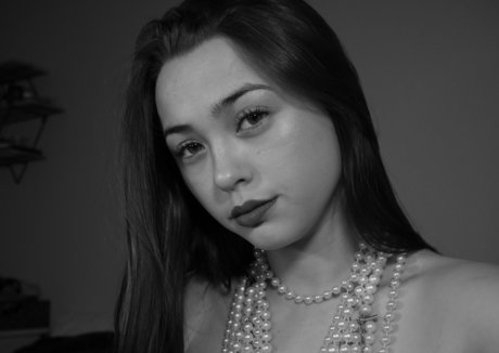 blonde cougar onlyfans hot sexy pics