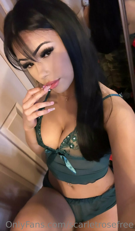 scarletrosefree star sex photos