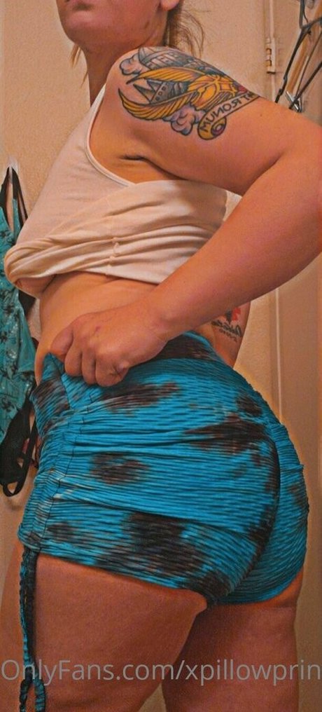 xpillowprincessxx adult actress pic