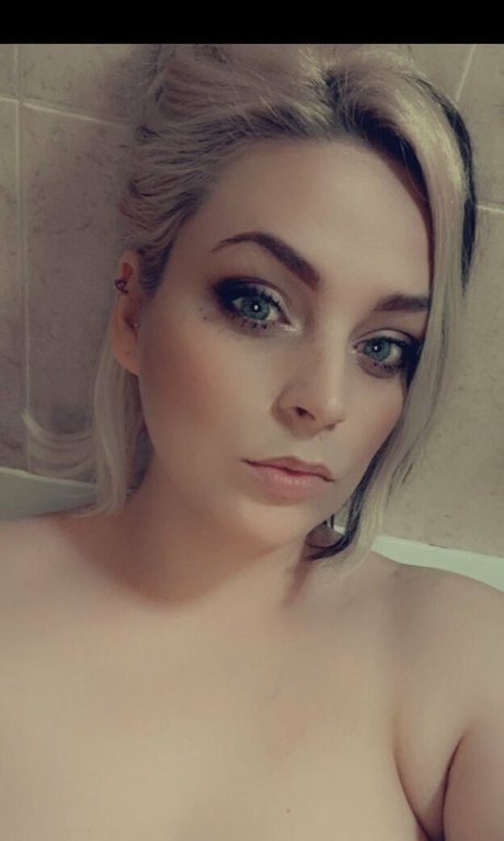 skyemoore porn actress pics