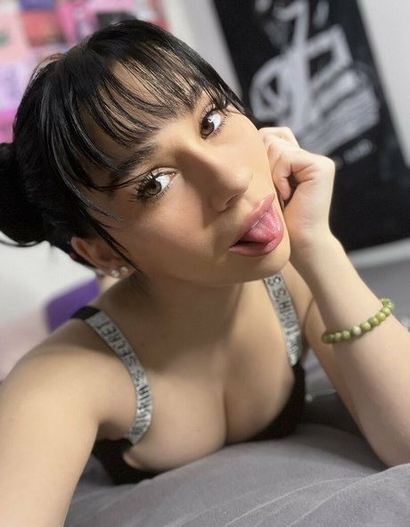 delilahdagger pornstar naked image