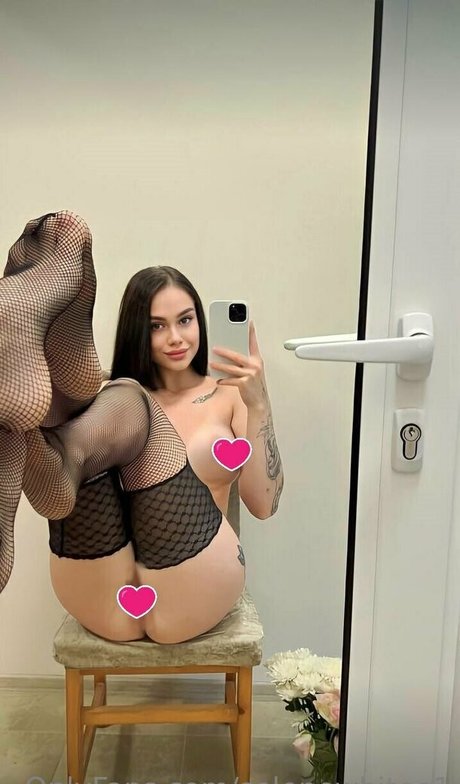 selenewhitee1 pornstar top archive