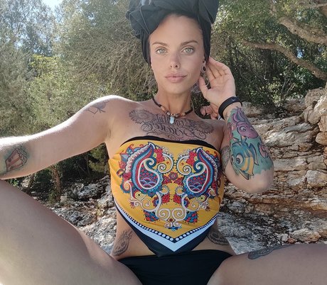 spicyrollersg sexy pornstar images