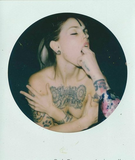 spicyrollersg pornstar nice pics