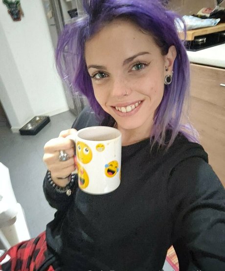 spicyrollersg free actress galleries