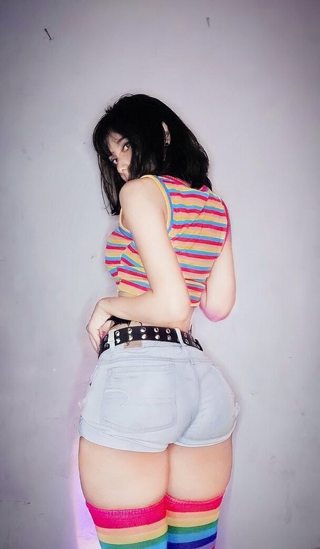 Lilywaifu art actress picture