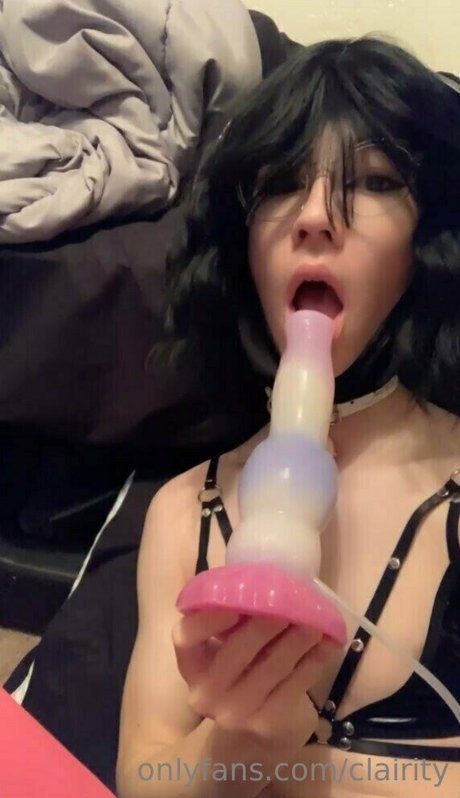 clairity art actress pic