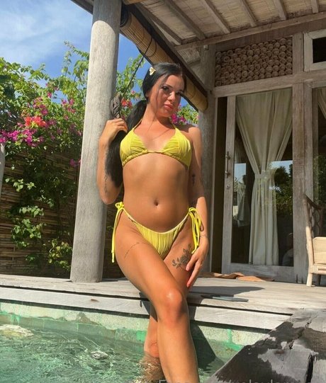 xolaylarosee model pretty images