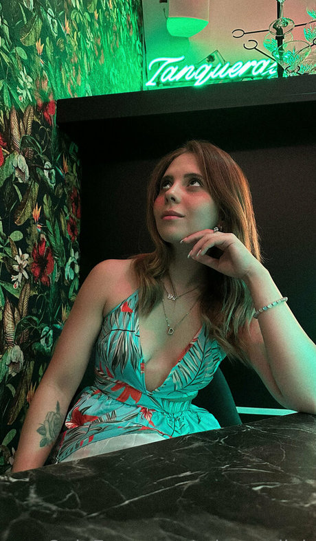 mianataliah perfect star galleries