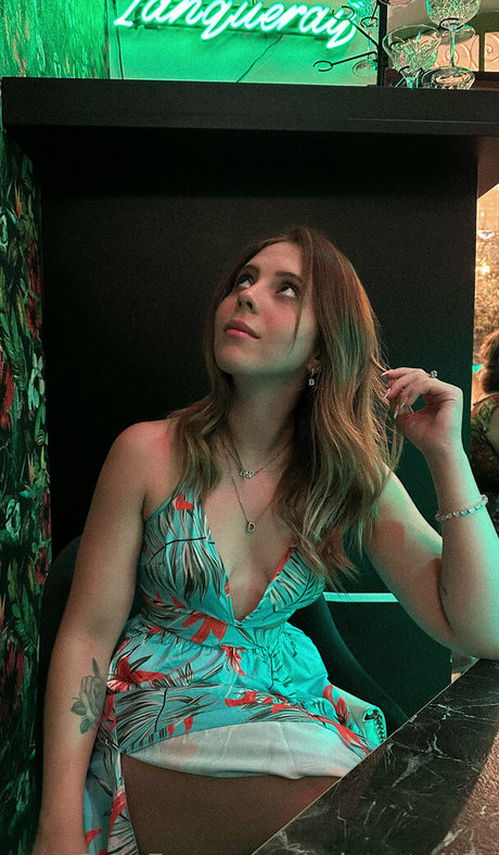 mianataliah star nudes gallery