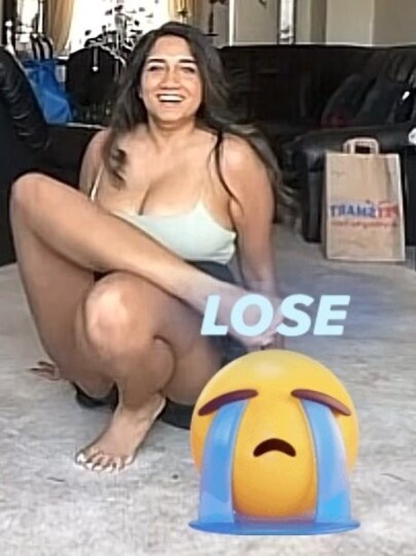 iconicolee nude pornstar image