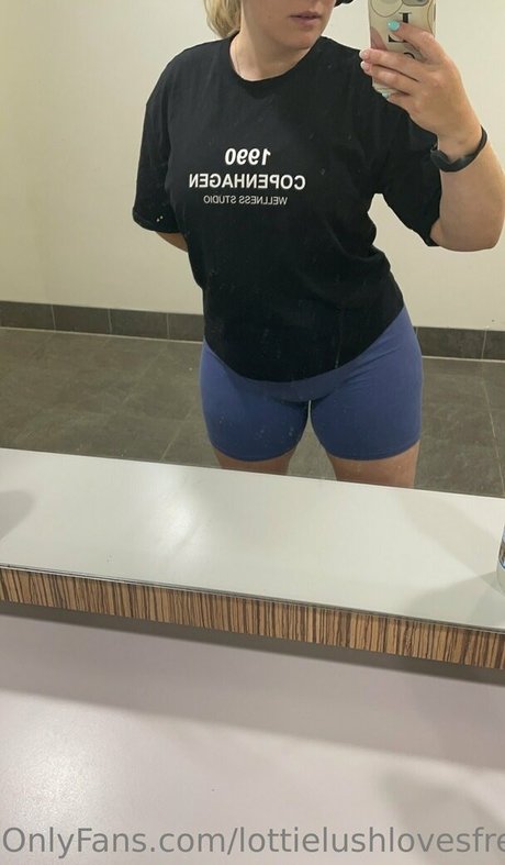 lottielushlovesfree best actress pic