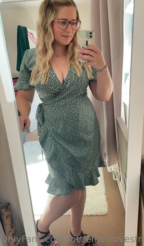 lottielushlovesfree nice actress galleries