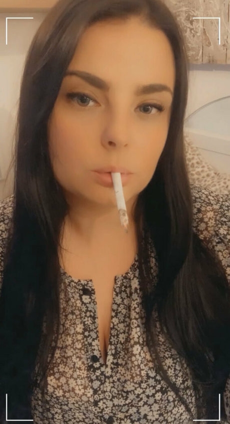 scarletjames301 sexy star pic