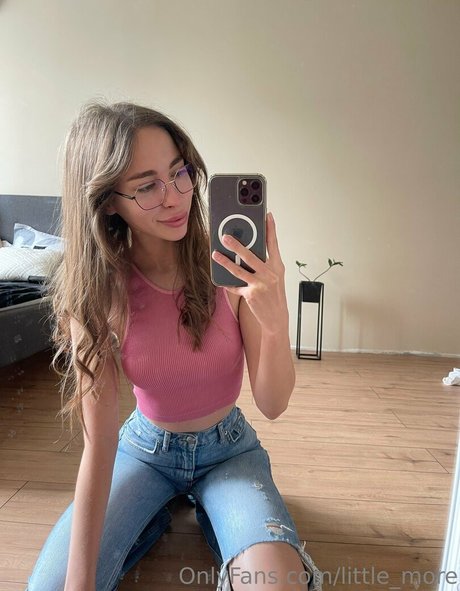 little more nice actress gallery