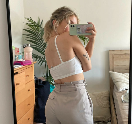 Sweetlikecinnam n exclusive actress pictures