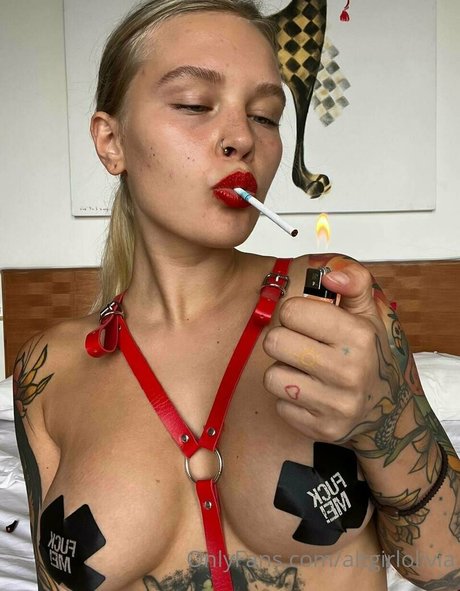 olimooooo model porn pic