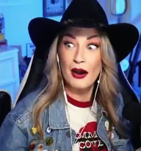 BasicWitGirl pretty star img