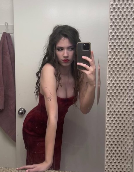 Skatie420 model nice pictures