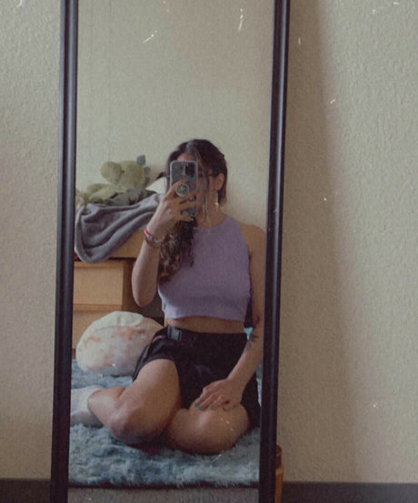 Satixx hot model photo