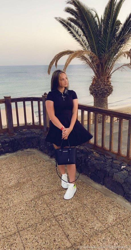 tiffanybabe02 beautiful pornstar images