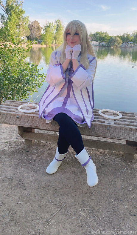 vamplettes art model images