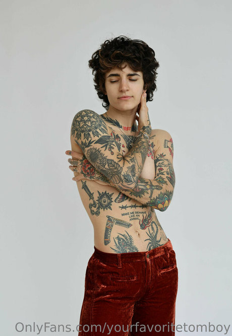 yourfavoritetomboy pornstar hd pic