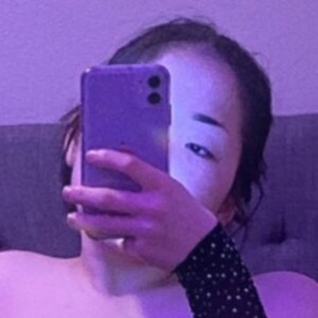 Soojin star nude pics