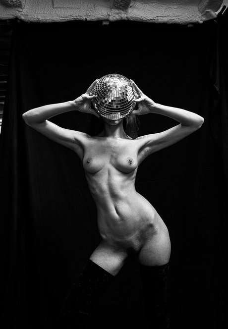 Nausicaa Yami beautiful star archive