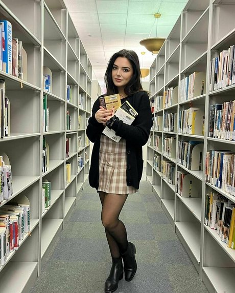 lyricsbylyla pornstar nude picture