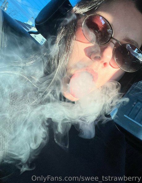 swee tstrawberry nude star archive