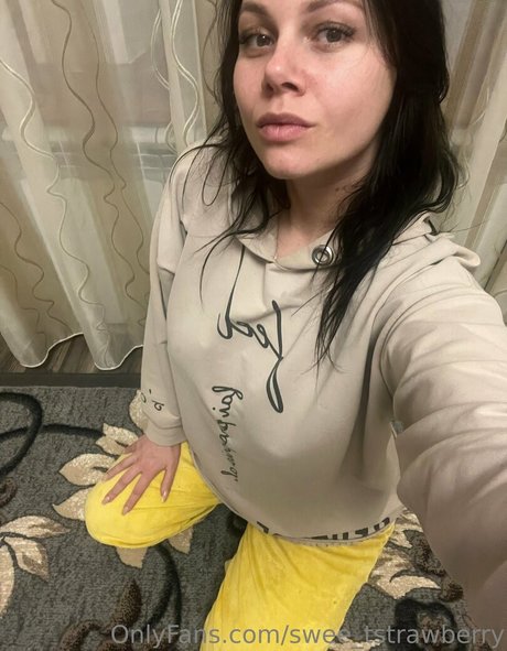 swee tstrawberry pornstar perfect pictures
