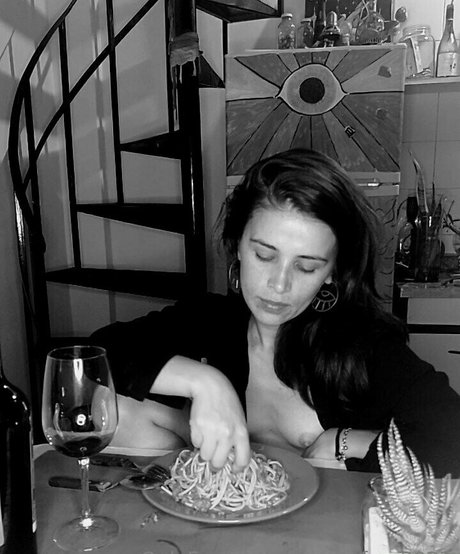 mistifyfree2023 model high quality images