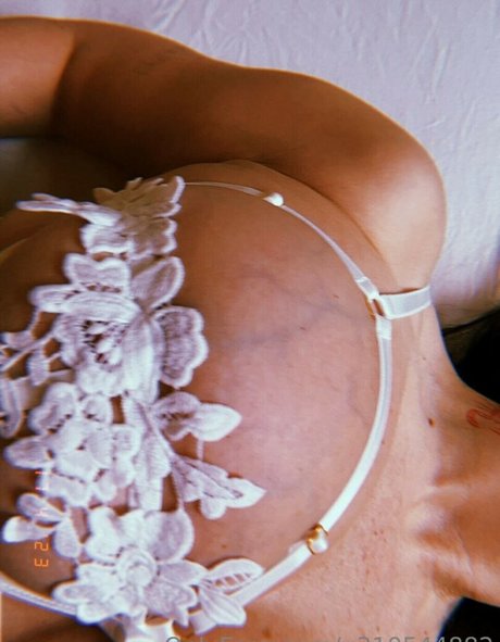 La Mala Rodriguez porn model photos