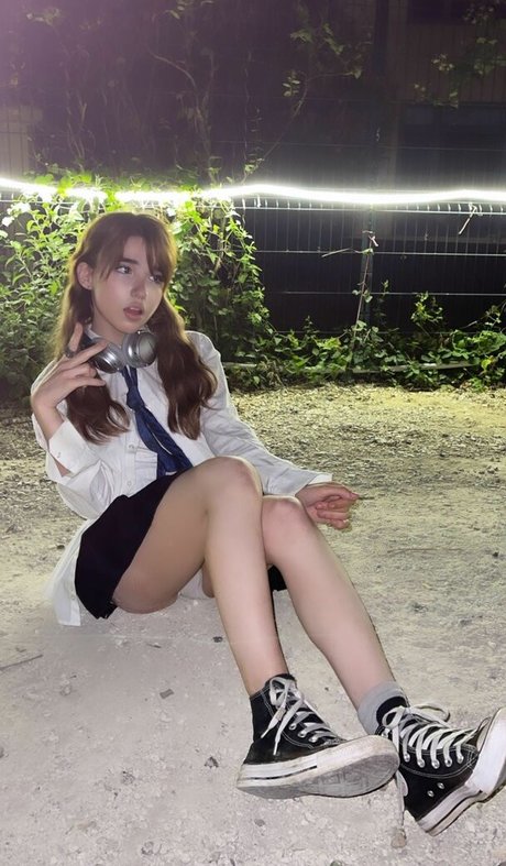 Arielle Maxine pornstar exclusive picture