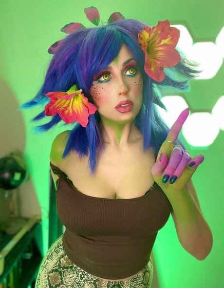 catlikemeow model xxx photos