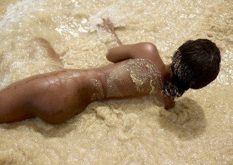 Kiky Rucker sexy model pic