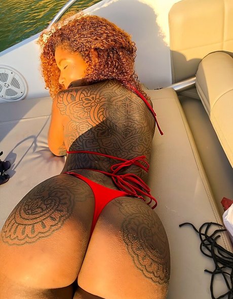 Medusaaa pornstar free photos