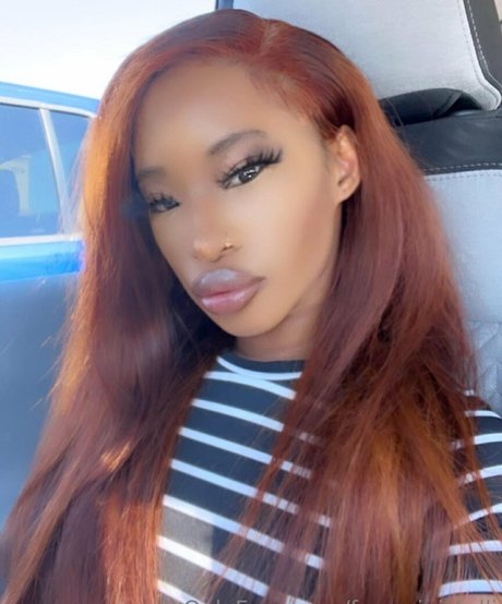 freeministalli xxx pornstar picture