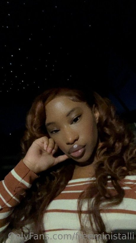 freeministalli pornographic star pic