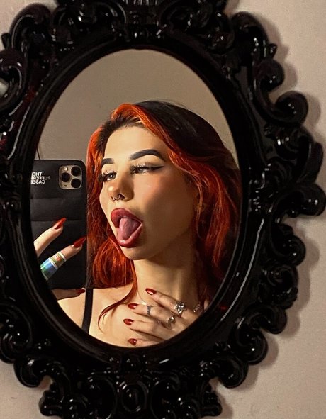 Coziebae nudes star img