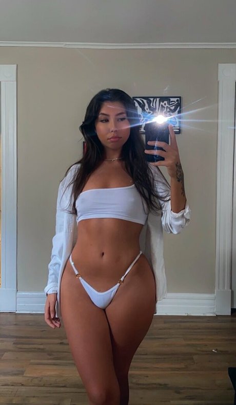 Tainobabe model images