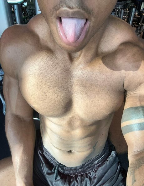 midget trans onlyfans nude images