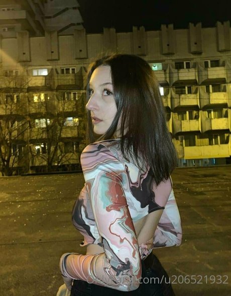 pppoisonnnivy model nude photo