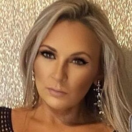 Lisa Sutton beautiful star photos