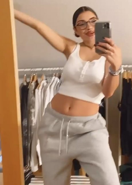 Emmy Tifrit pornstar nice photo