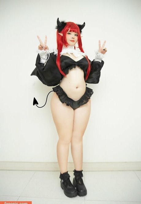 Neppu sex model photo